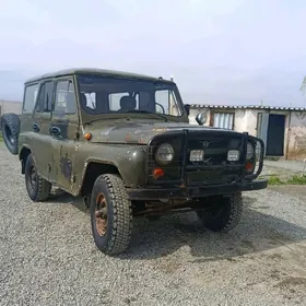 UAZ 469 2002