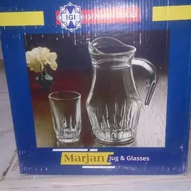 графин со стаканами