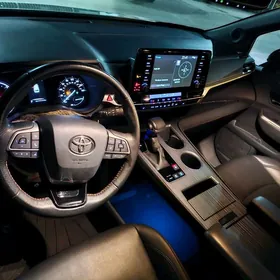 Toyota Sienna 2021