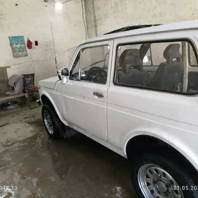 Lada Niva 1985