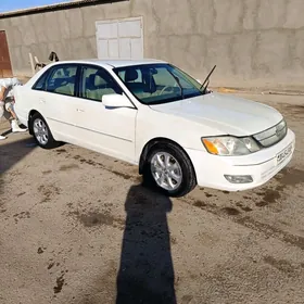 Toyota Avalon 2000