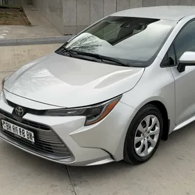 Toyota Corolla 2024