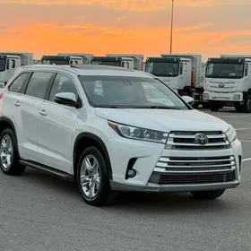 Toyota Highlander 2018