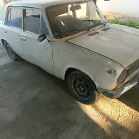 Lada 2104 1986