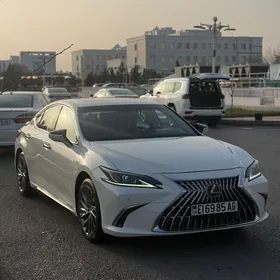 Lexus ES 350 2023