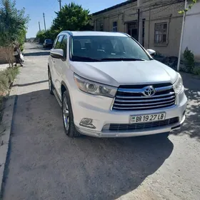Toyota Highlander 2016