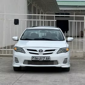 Toyota Corolla 2011