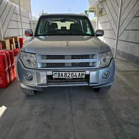 Mitsubishi Pajero 2007