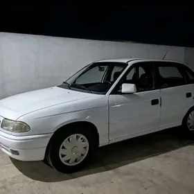 Opel Astra 1993