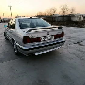 BMW 525 1993