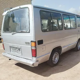 Toyota Hiace 1987