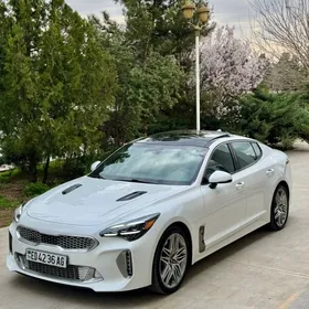 Kia Stinger 2021