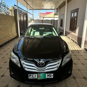 Toyota Camry 2011