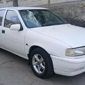 Opel Vectra 1990