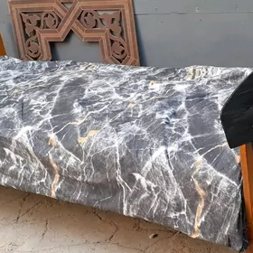 Krawat   /  Крават