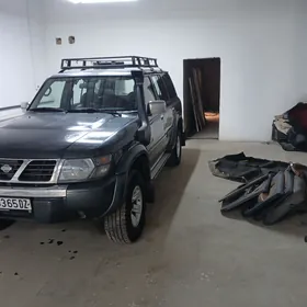 Nissan Patrol 1998