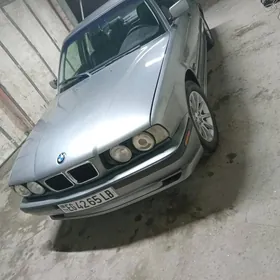 BMW 525 1993