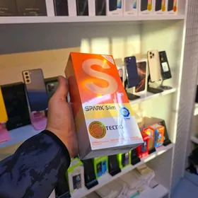 Tecno Spark slim 16/256gb