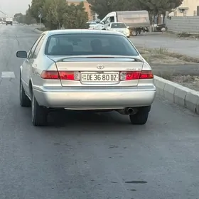 Toyota Camry 2000