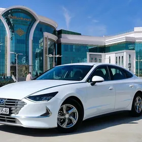 Hyundai Sonata 2021