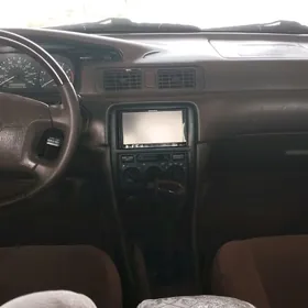 Toyota Camry 1997