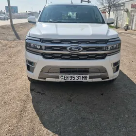 Ford Expedition 2022