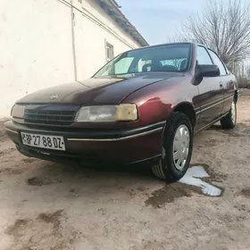 Opel Vectra 1989