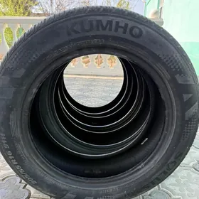 Kumho 205/55/16