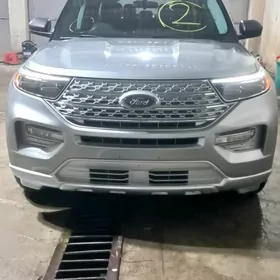 Ford Explorer 2021