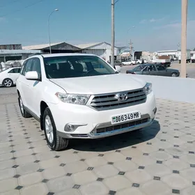 Toyota Highlander 2013