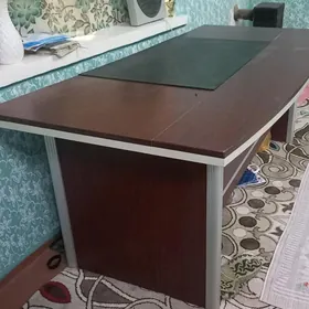 computer ustol mebel