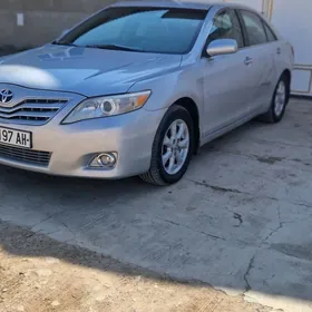 Toyota Camry 2010