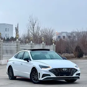 Hyundai Sonata 2021