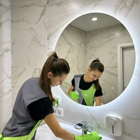 Uborşisa gerek, gül magazyna