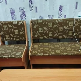 Диванчики для кухни