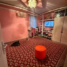 GOSTINKA 6 MKR 1 KOM 