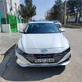 Hyundai Elantra 2021