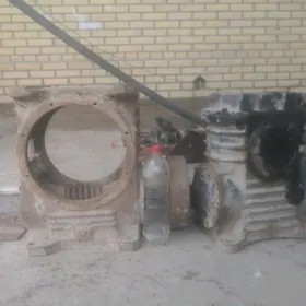 Reduktur редуктор