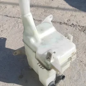 Бачок омывателя