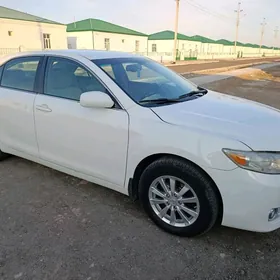 Toyota Camry 2011
