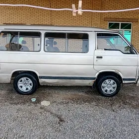 Toyota Hiace 1990
