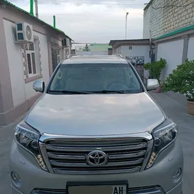 Toyota Land Cruiser Prado 2016