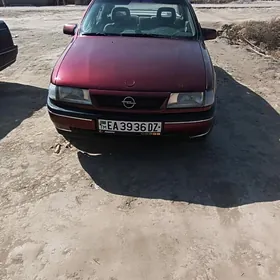 Opel Vectra 1992