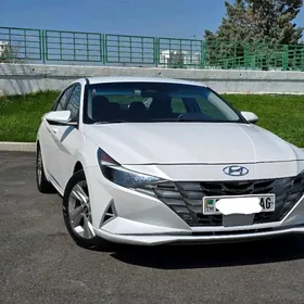 Hyundai Elantra 2021