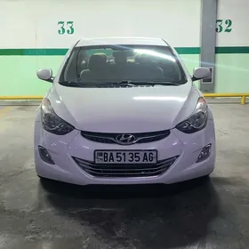 Hyundai Elantra 2011