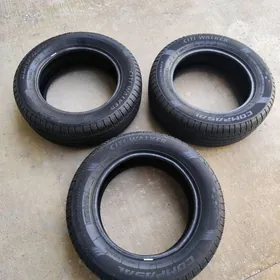 Sienna teker. 235/60/17