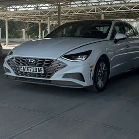 Hyundai Sonata 2021