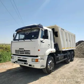 Kamaz 6520 2020