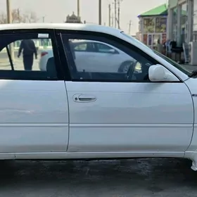 Toyota Corolla 1995