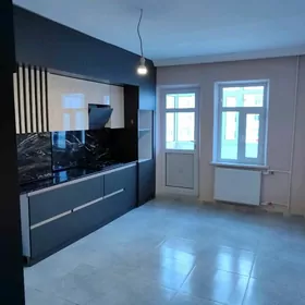 Элитка 4 ком. 3 этаж.